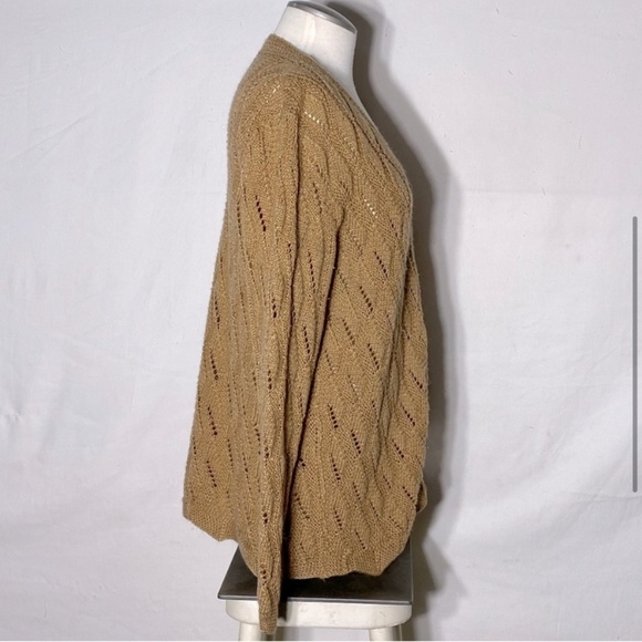 Handmade Tan Knit Button Up Cardigan M - Picture 5 of 10